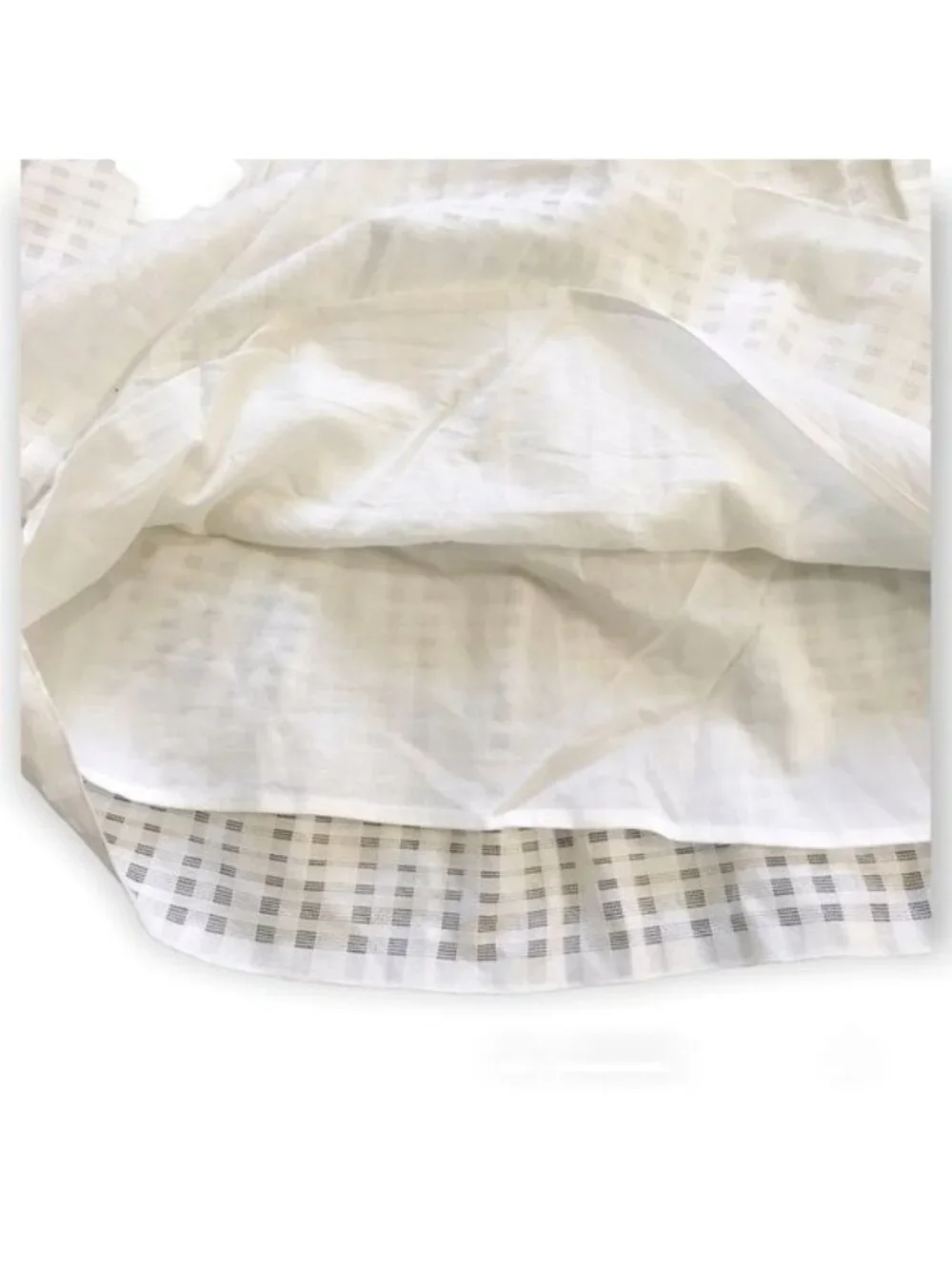 Vince white  checked pleated mini skirt, size 8 - Picture 7 of 10